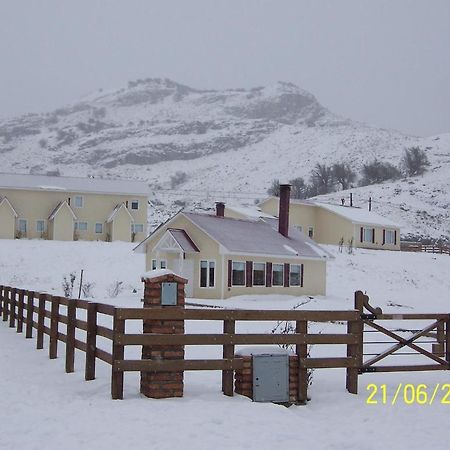 Lo De Tomy Vila El Chaltén Exterior foto