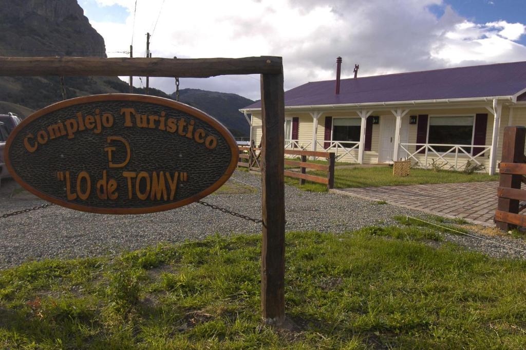 Lo De Tomy Vila El Chaltén Exterior foto