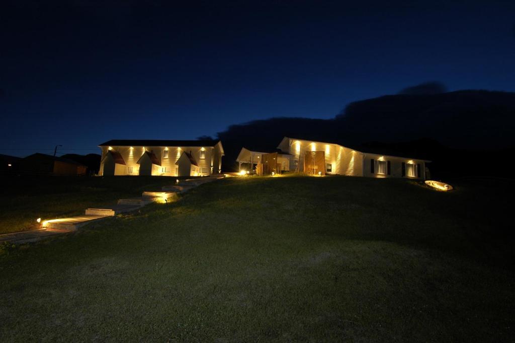 Lo De Tomy Vila El Chaltén Exterior foto